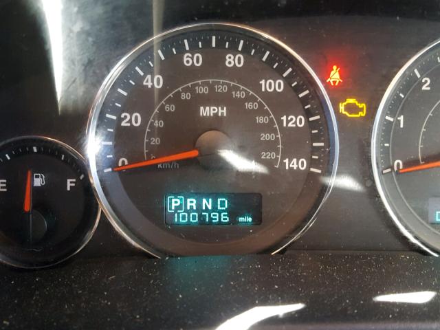 1J8HH48K66C167410 - 2006 JEEP COMMANDER BLACK photo 8