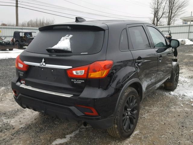 JA4AR3AU4JU008992 - 2018 MITSUBISHI OUTLANDER BLACK photo 4