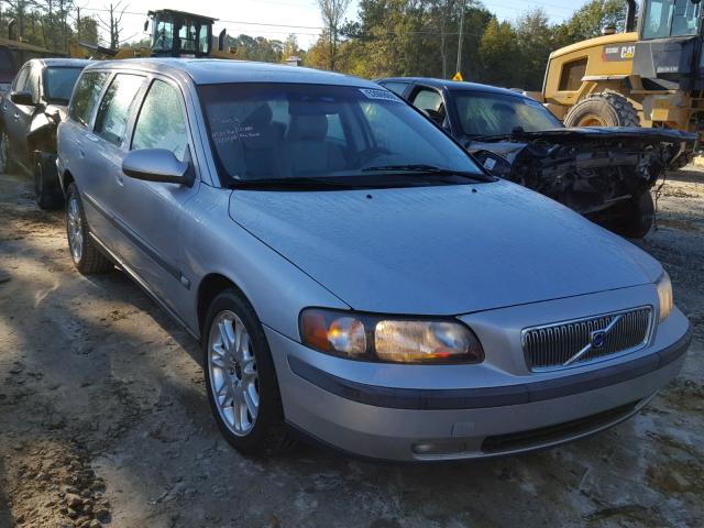 YV1SW53DX11009149 - 2001 VOLVO V70 T5 TUR SILVER photo 1