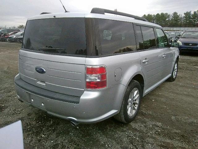 2FMGK5B86DBD26992 - 2013 FORD FLEX SE SILVER photo 4