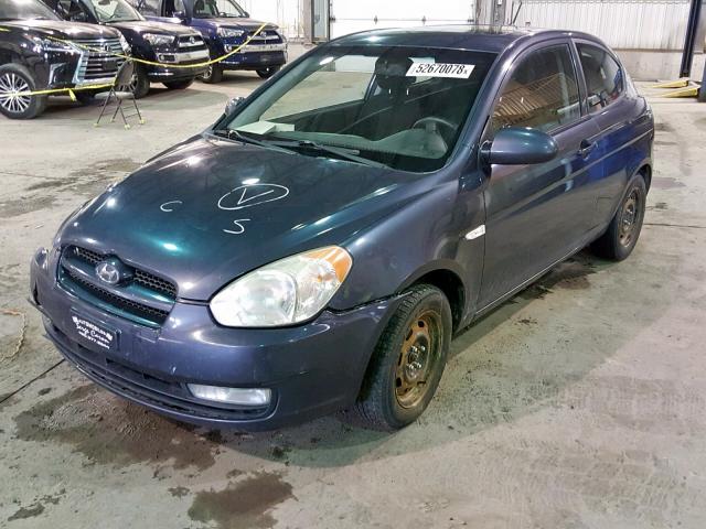 KMHCN35C39U108911 - 2009 HYUNDAI ACCENT SE CHARCOAL photo 2