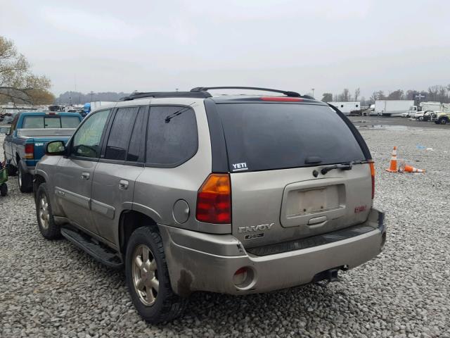 1GKDT13S922460216 - 2002 GMC ENVOY GOLD photo 3