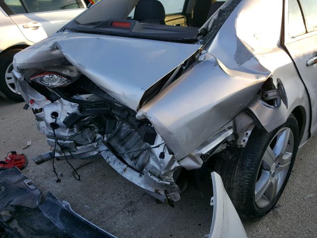 1G1ZC5E07CF342642 - 2012 CHEVROLET MALIBU 1LT ვერცხლისფერი ფოტო 9