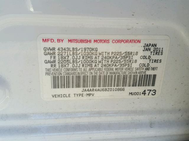 JA4AR4AU6BZ010866 - 2011 MITSUBISHI OUTLANDER WHITE photo 10