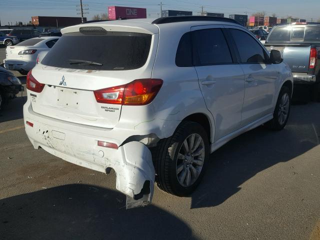 JA4AR4AU6BZ010866 - 2011 MITSUBISHI OUTLANDER WHITE photo 4