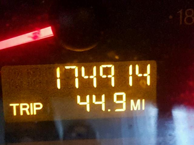 1G8AJ52F54Z201291 - 2004 SATURN ION LEVEL BLACK photo 8