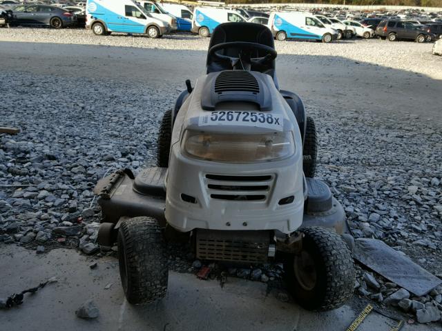 1C090H60362 - 2011 MTD LAWN MOWER GRAY photo 5