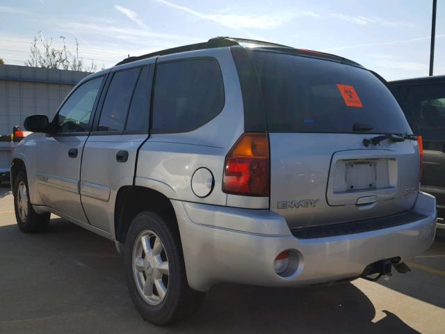 1GKDS13S352277255 - 2005 GMC ENVOY SILVER photo 3