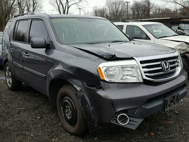 5FNYF4H36FB054288 - 2015 HONDA PILOT SE GRAY photo 1