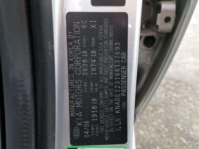 KNADE123166137693 - 2006 KIA RIO SILVER photo 10