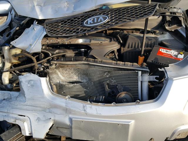 KNADE123166137693 - 2006 KIA RIO SILVER photo 7