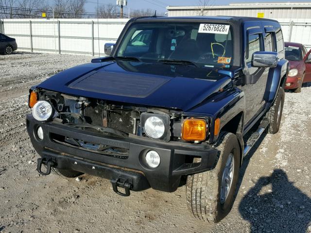 5GTDN13E178232000 - 2007 HUMMER H3 BLUE photo 2