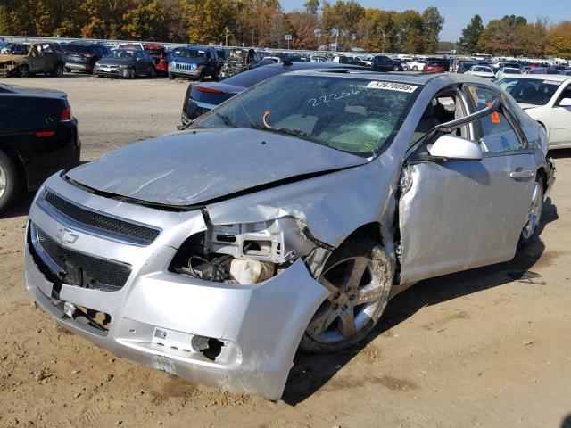 1G1ZH57B49F222564 - 2009 CHEVROLET MALIBU 1LT SILVER photo 2