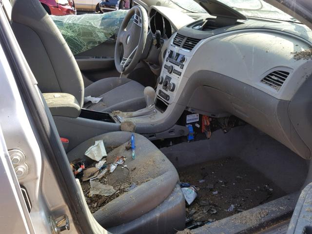 1G1ZH57B49F222564 - 2009 CHEVROLET MALIBU 1LT SILVER photo 5