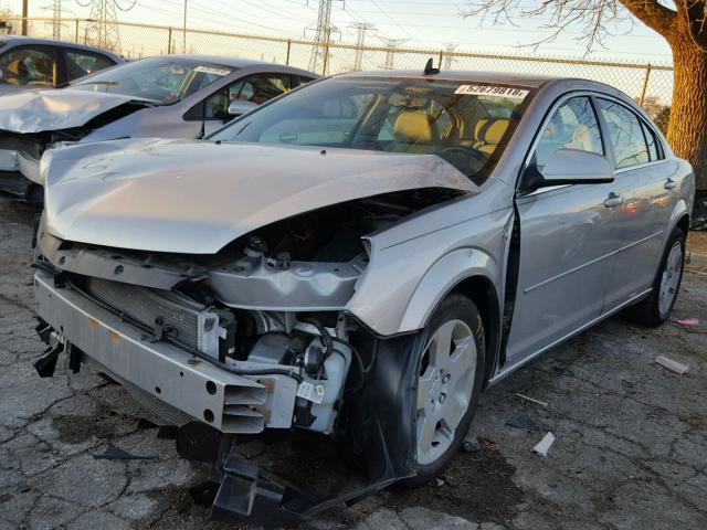 1G8ZS57B68F252408 - 2008 SATURN AURA XE SILVER photo 2