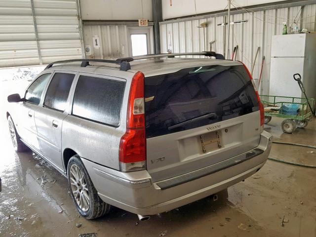 YV1SW547351478498 - 2005 VOLVO V70 T5 TUR SILVER photo 3