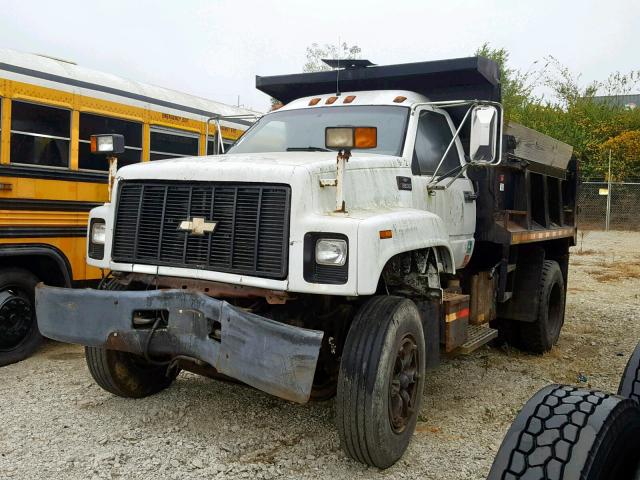 1GBP7H1J6WJ107738 - 1998 CHEVROLET C-SERIES C WHITE photo 2