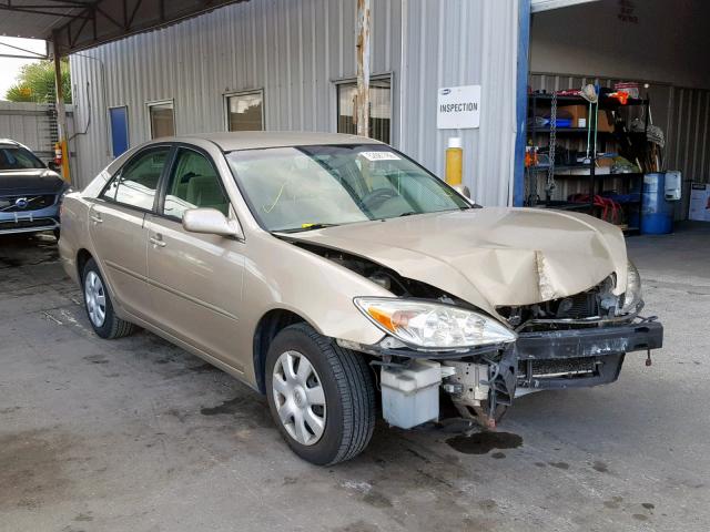 4T1BE32K14U822116 - 2004 TOYOTA CAMRY LE GOLD photo 1