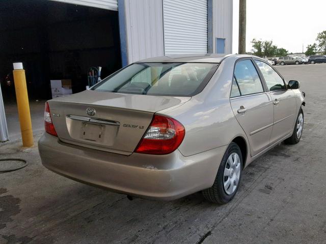 4T1BE32K14U822116 - 2004 TOYOTA CAMRY LE GOLD photo 4