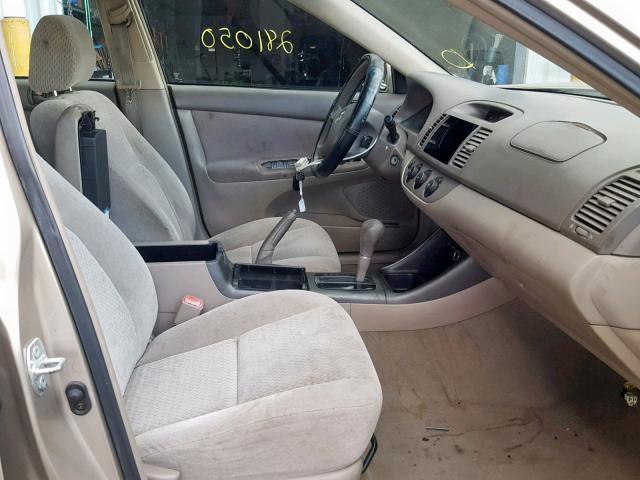 4T1BE32K14U822116 - 2004 TOYOTA CAMRY LE GOLD photo 5