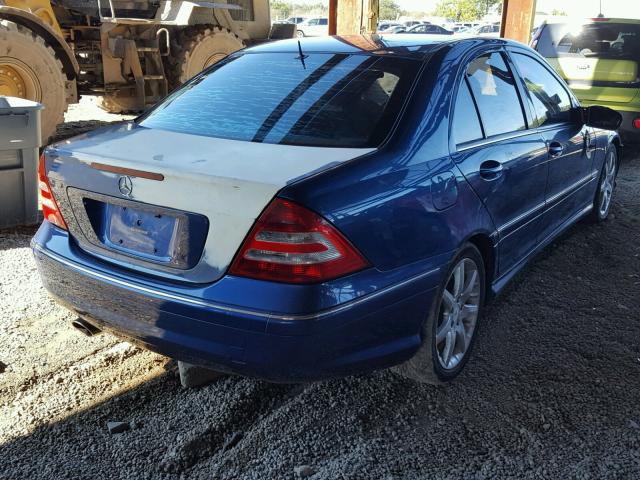 WDBRF40J15A738671 - 2005 MERCEDES-BENZ C 230K SPO BLUE photo 4