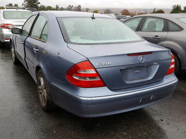 WDBUF56J86A829235 - 2006 MERCEDES-BENZ E 350 BLUE photo 3