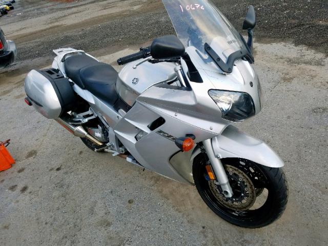 JYARP07E43A000209 - 2003 YAMAHA FJR1300 WHITE photo 2