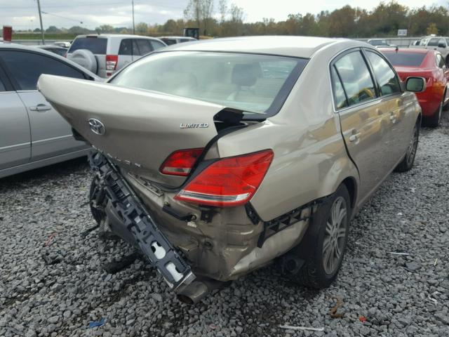 4T1BK36B06U078031 - 2006 TOYOTA AVALON XL GOLD photo 4