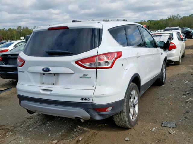 1FMCU0GX4DUD86971 - 2013 FORD ESCAPE SE WHITE photo 4