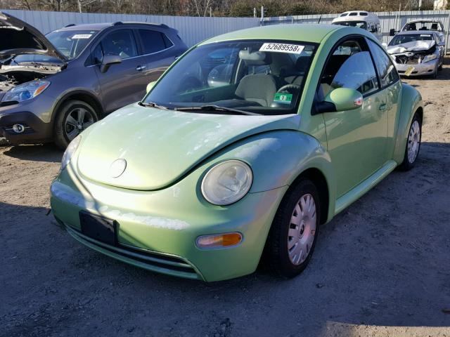 3VWBK31C05M409372 - 2005 VOLKSWAGEN NEW BEETLE GREEN photo 2