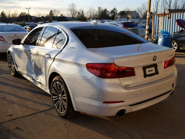 WBAJB1C52JB374205 - 2018 BMW 530XE WHITE photo 3