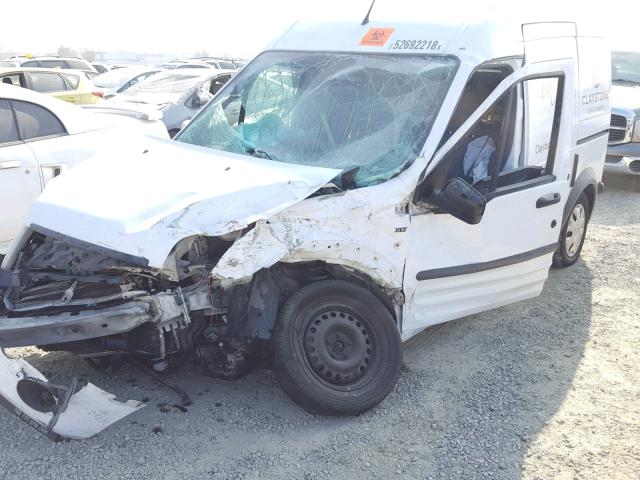 NM0LS7DN1BT066464 - 2011 FORD TRANSIT CO WHITE photo 2