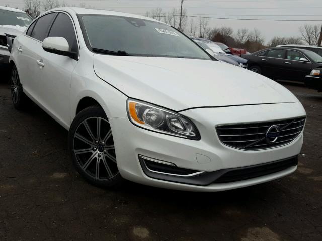 LYV402HK6HB143701 - 2017 VOLVO S60 PREMIE WHITE photo 1