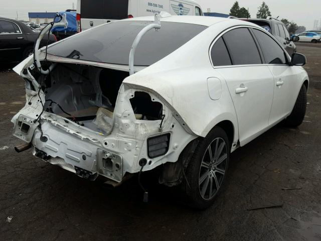 LYV402HK6HB143701 - 2017 VOLVO S60 PREMIE WHITE photo 4