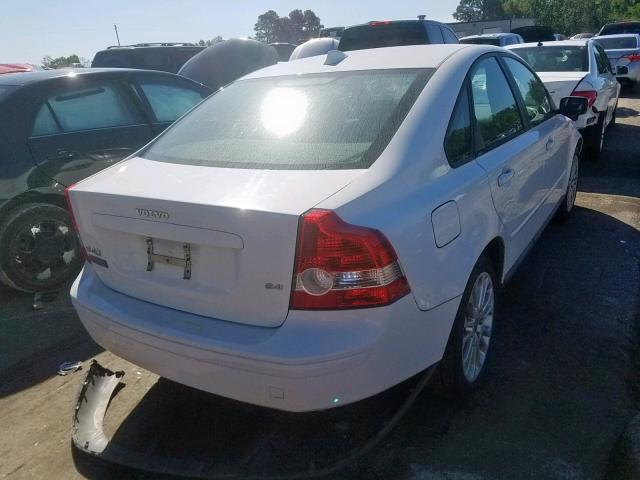 YV1MS382052087407 - 2005 VOLVO S40 2.4I WHITE photo 4