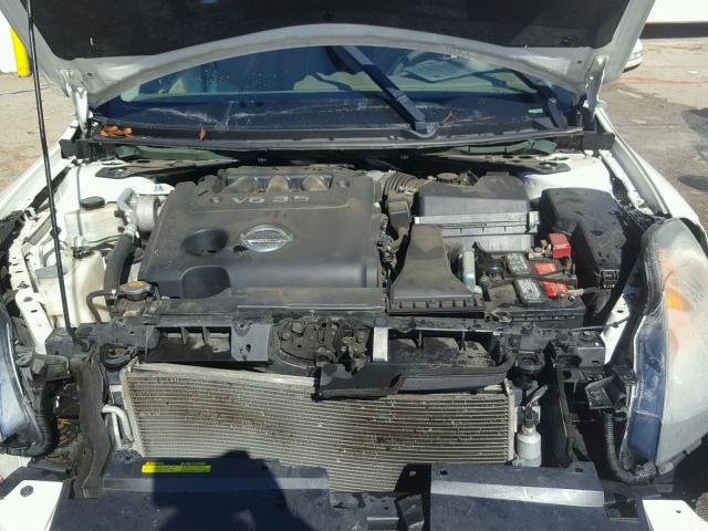 1N4BL21E49C127695 - 2009 NISSAN ALTIMA 3.5 WHITE photo 7