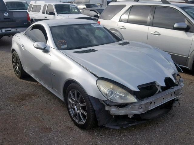 WDBWK54F28F180959 - 2008 MERCEDES-BENZ SLK 280 SILVER photo 1