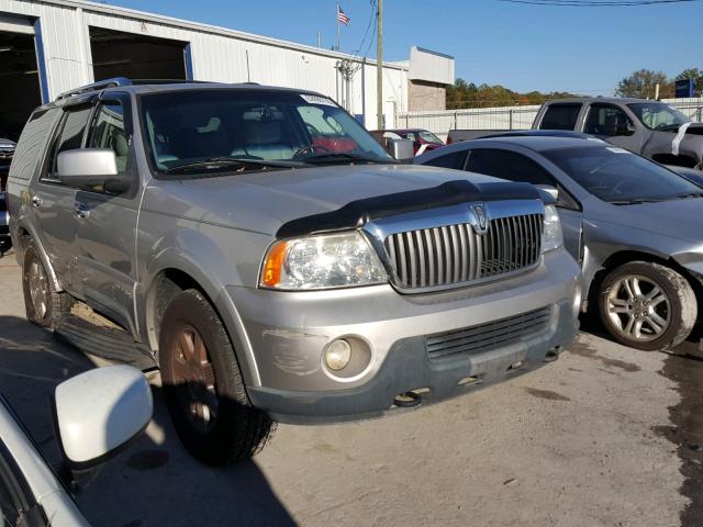 5LMFU27R84LJ13030 - 2004 LINCOLN NAVIGATOR 银色 照片 1