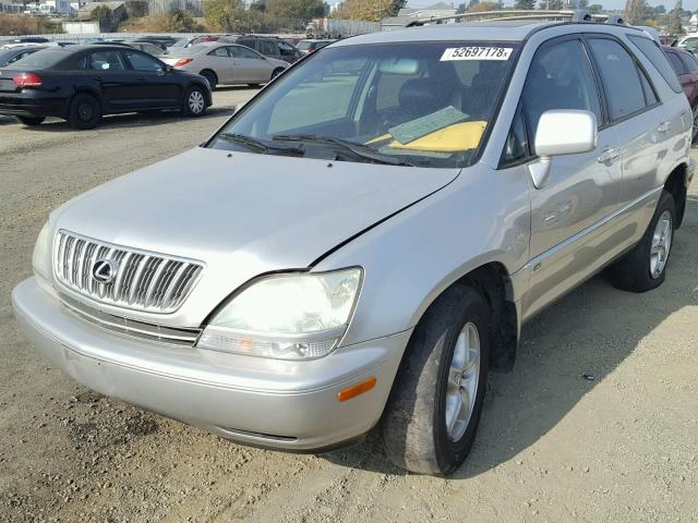 JTJHF10UX10226250 - 2001 LEXUS RX 300 GRAY photo 2