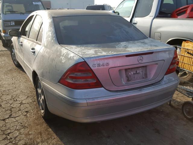 WDBRF61J83F375957 - 2003 MERCEDES-BENZ C 240 SILVER photo 3