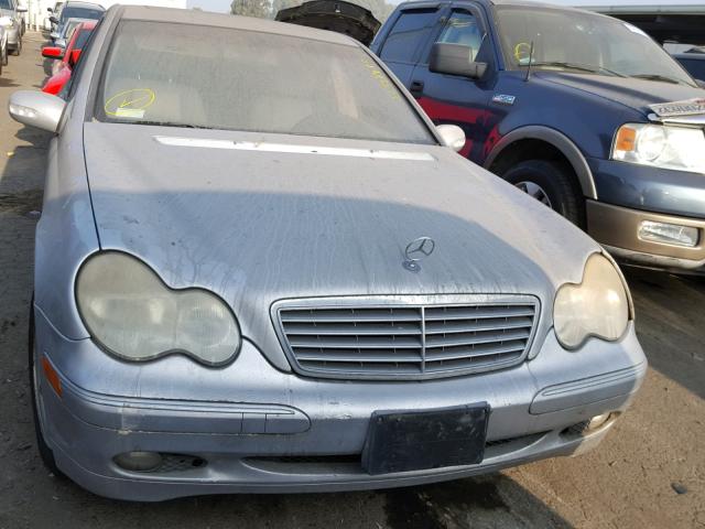 WDBRF61J83F375957 - 2003 MERCEDES-BENZ C 240 SILVER photo 9