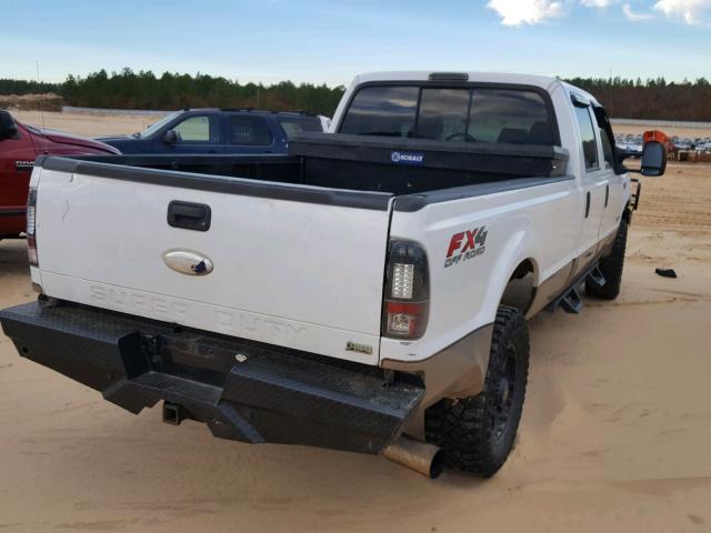 1FTSW31P44EA98804 - 2004 FORD F350 SRW S WHITE photo 4