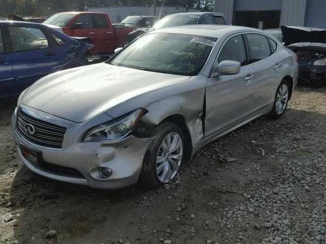 JN1BY1AR5BM373005 - 2011 INFINITI M37 X SILVER photo 2