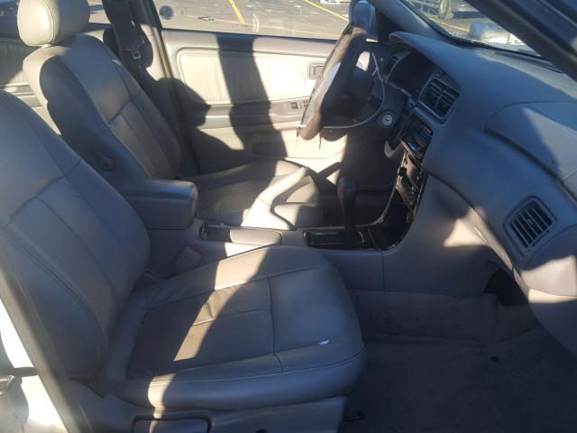 1N4DL01D7XC111718 - 1999 NISSAN ALTIMA XE SILVER photo 5