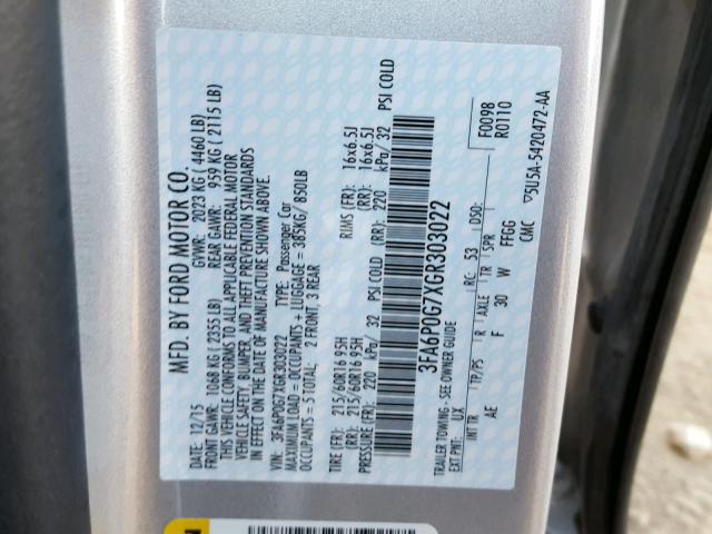 3FA6P0G7XGR303022 - 2016 FORD FUSION S SILVER photo 10