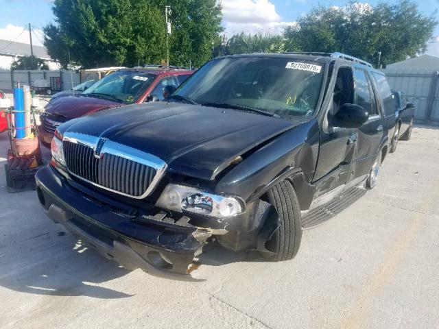 5LMEU27R11LJ32929 - 2001 LINCOLN NAVIGATOR BLACK photo 2