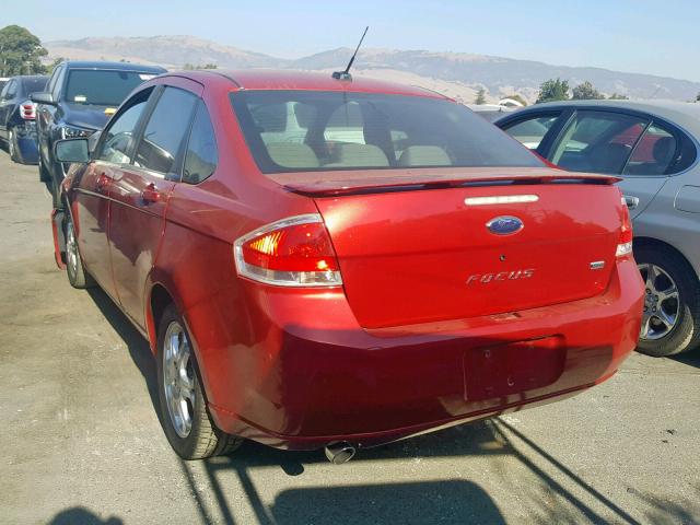 1FAHP36N09W220452 - 2009 FORD FOCUS SES RED photo 3