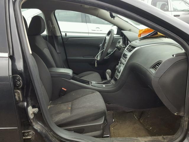 1G1ZC5EB3AF130044 - 2010 CHEVROLET MALIBU 1LT BLACK photo 5