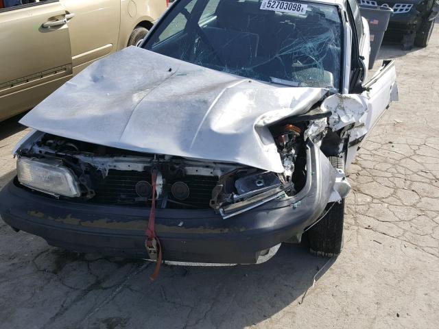 4T1SV21E4LU253198 - 1990 TOYOTA CAMRY DLX თეთრი ფოტო 9