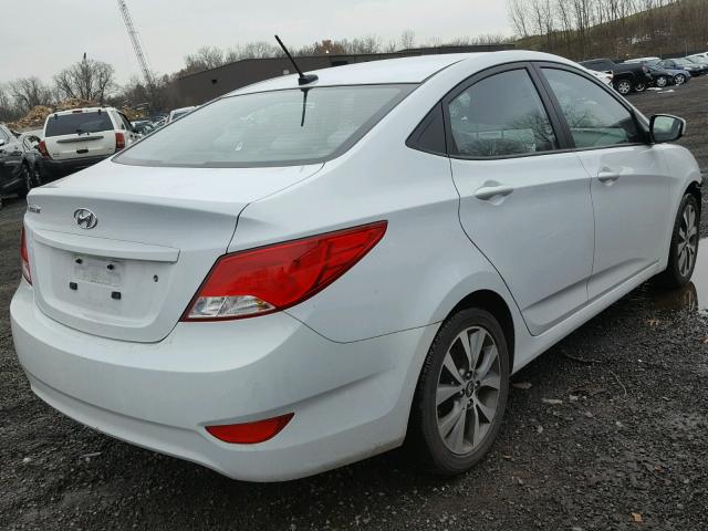 KMHCT4AE2HU364085 - 2017 HYUNDAI ACCENT SE WHITE photo 4